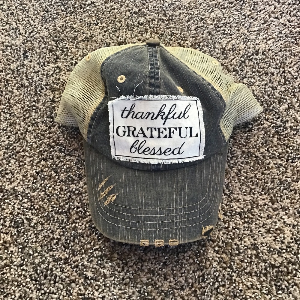Super Cute Women’s “thankful Grateful blessed” Hat